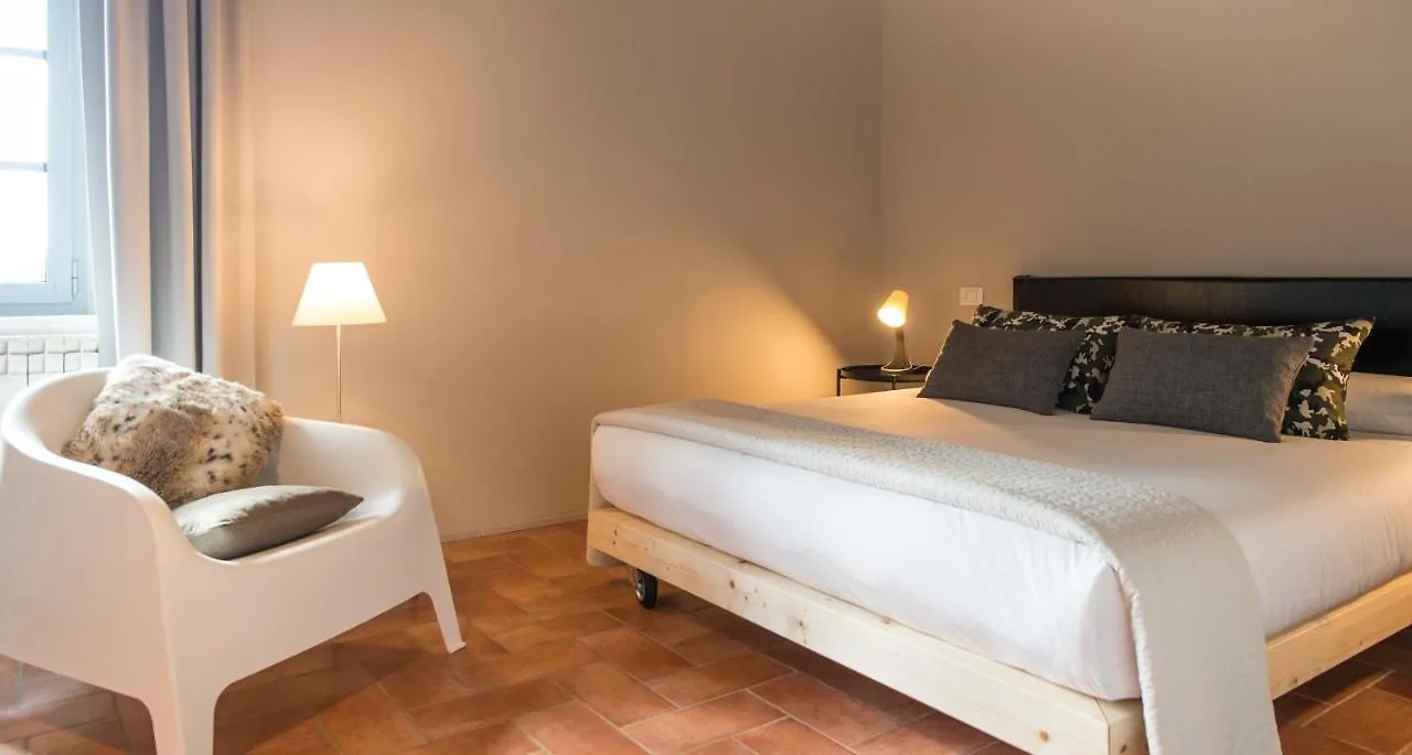 סיינה Palazzo Del Papa Country Suites