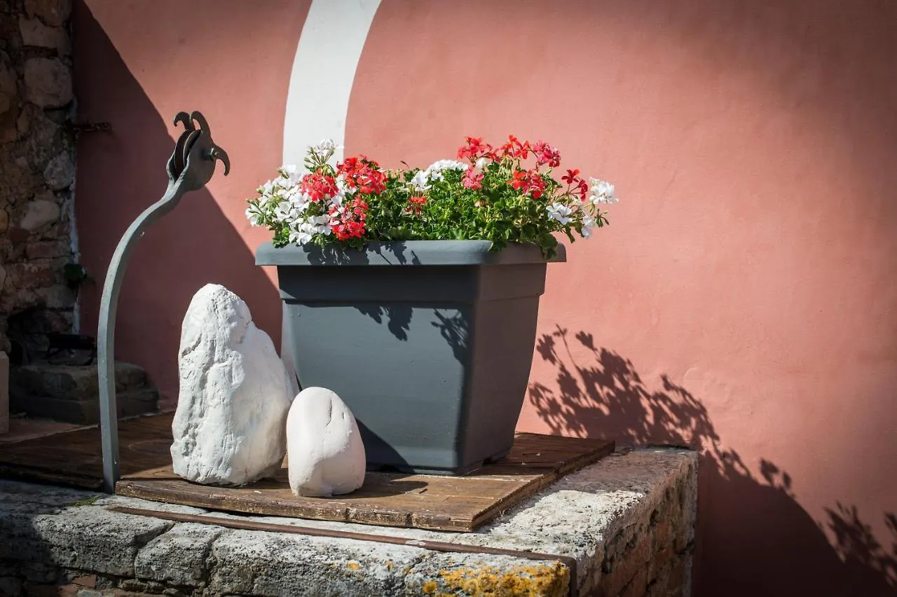 Palazzo del Papa Country Suites Siena 0*,  Italia
