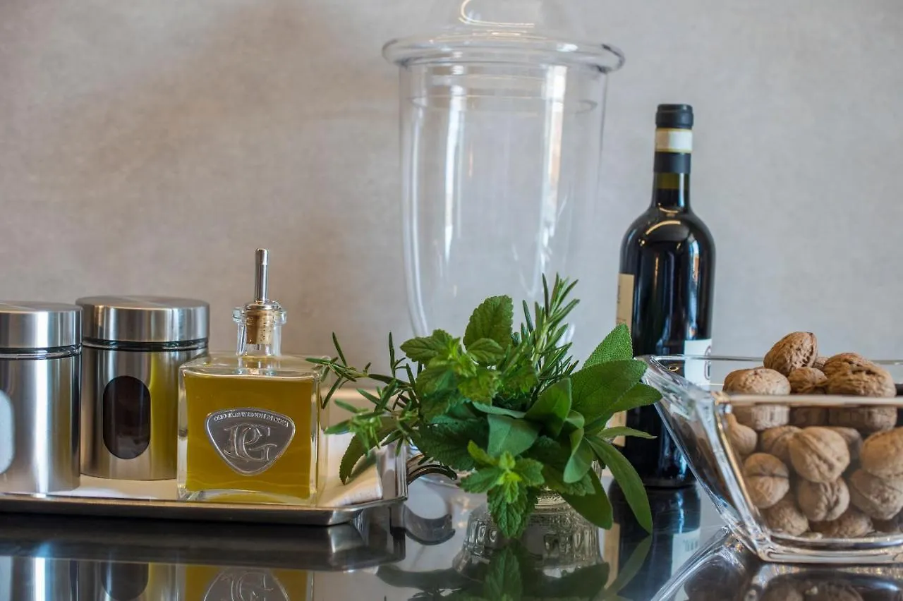 Apartment Palazzo Del Papa Country Suites Siena Italy