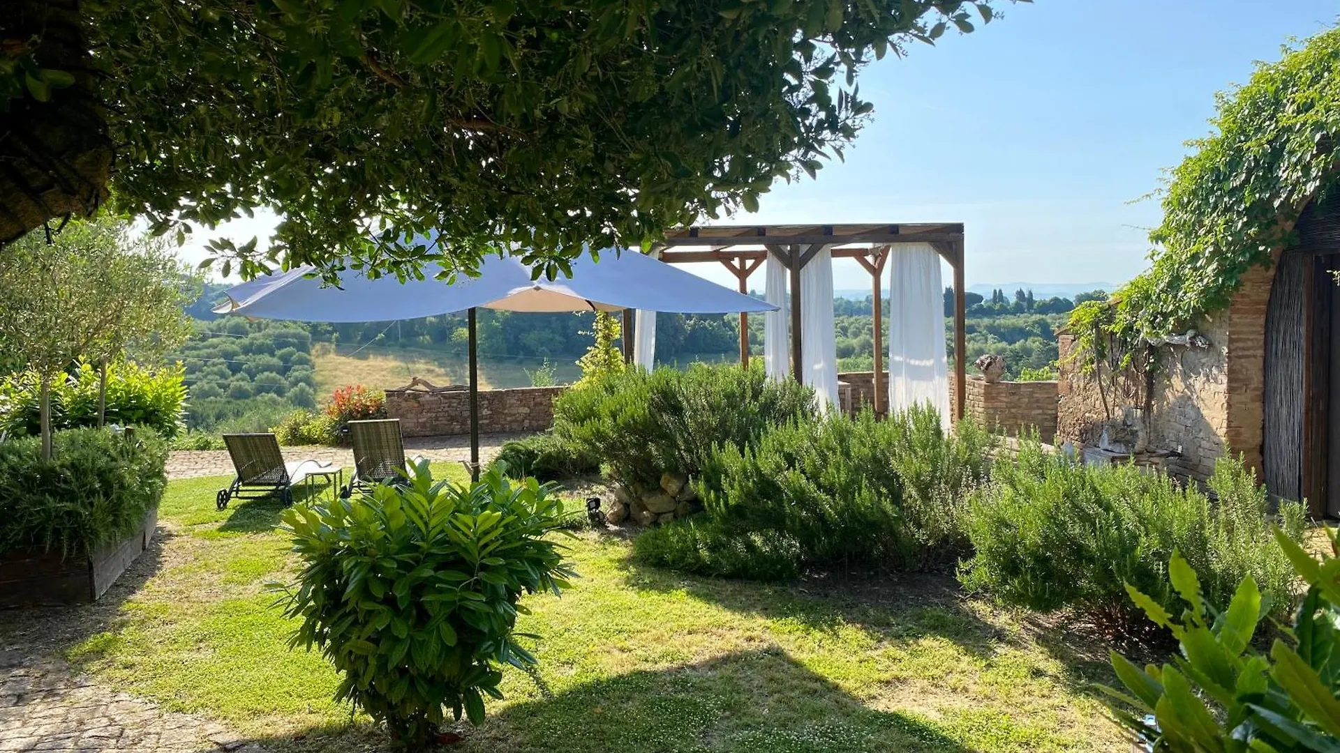 Apartment Palazzo Del Papa Country Suites Siena Italy